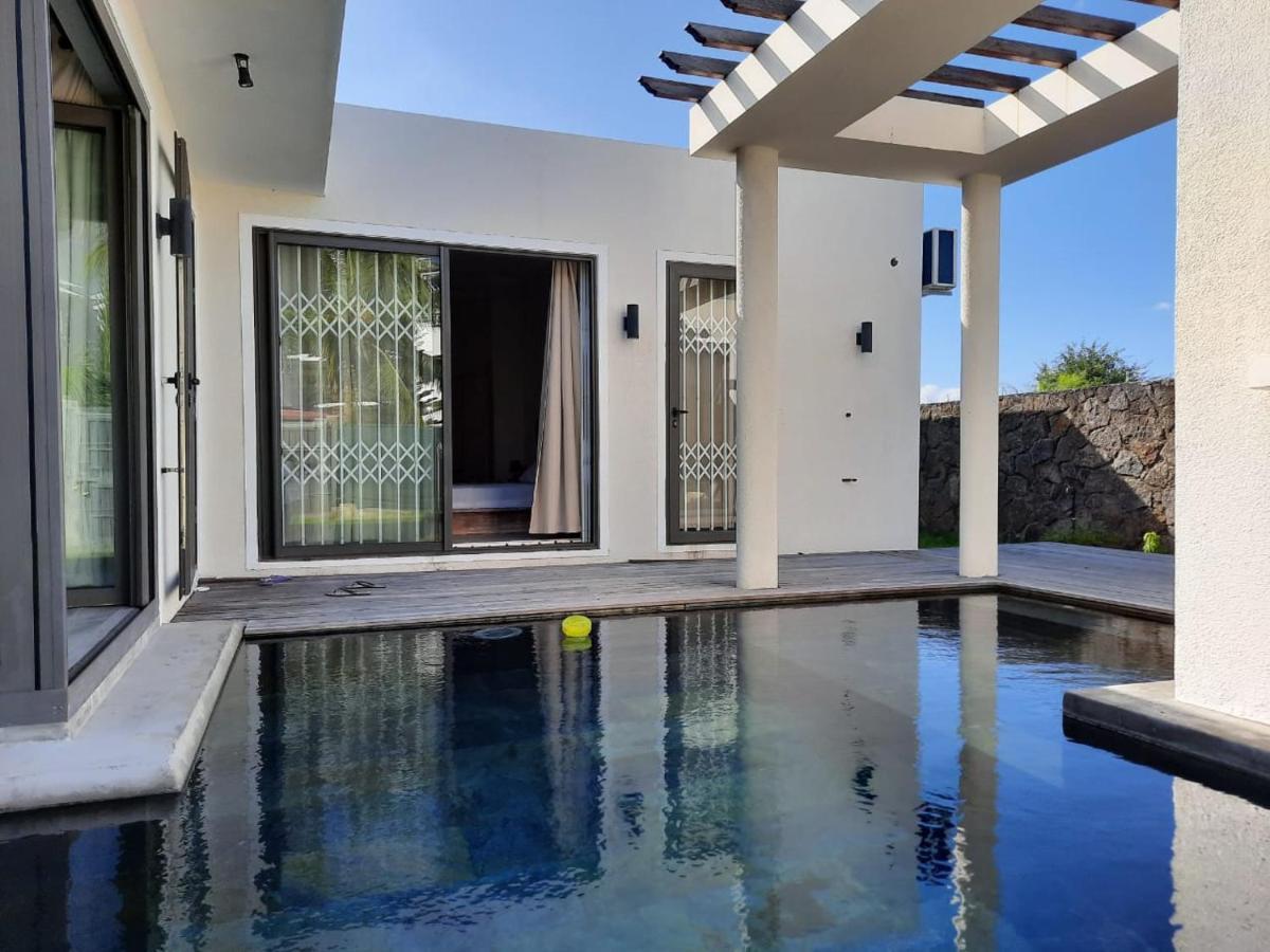 Ohana Retreat Villa Мон-Шуази Экстерьер фото